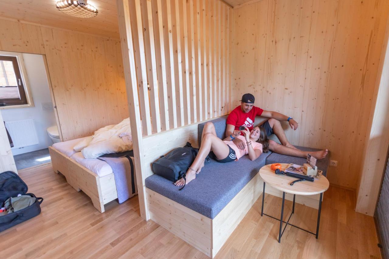 Area 47 - Tirol Hotel Otztal Bahnhof Bagian luar foto